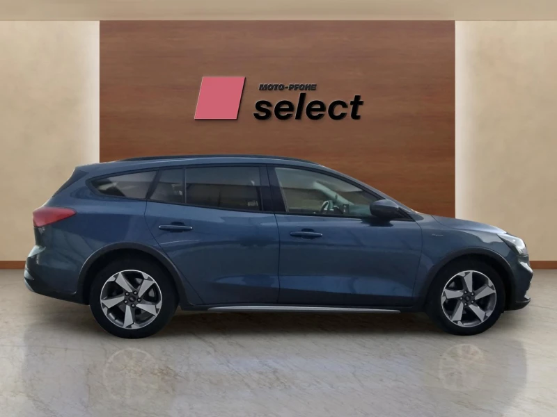 Ford Focus 1.0 EcoBoost, снимка 4 - Автомобили и джипове - 53255696