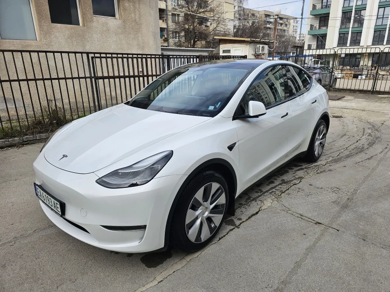 Tesla Model Y Long range awd, снимка 4 - Автомобили и джипове - 53477839