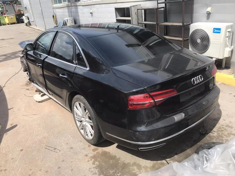 Audi A8 4.2TDI, снимка 13 - Автомобили и джипове - 33183305