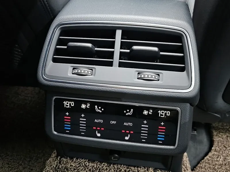 Audi A6 2.0 TFSI Quattro, снимка 17 - Автомобили и джипове - 55084771