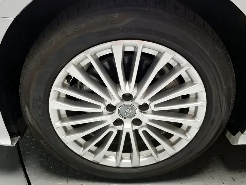 Audi A6 2.0 TFSI Quattro, снимка 5 - Автомобили и джипове - 55084771