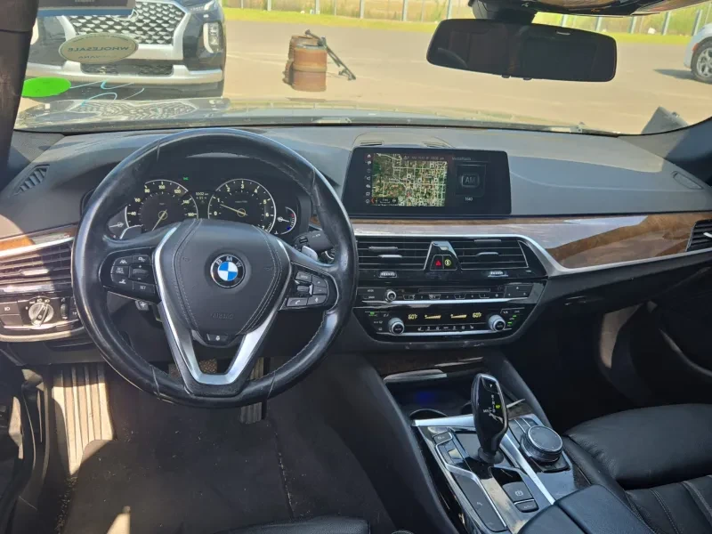 BMW 540 Xdrive, снимка 10 - Автомобили и джипове - 55200662