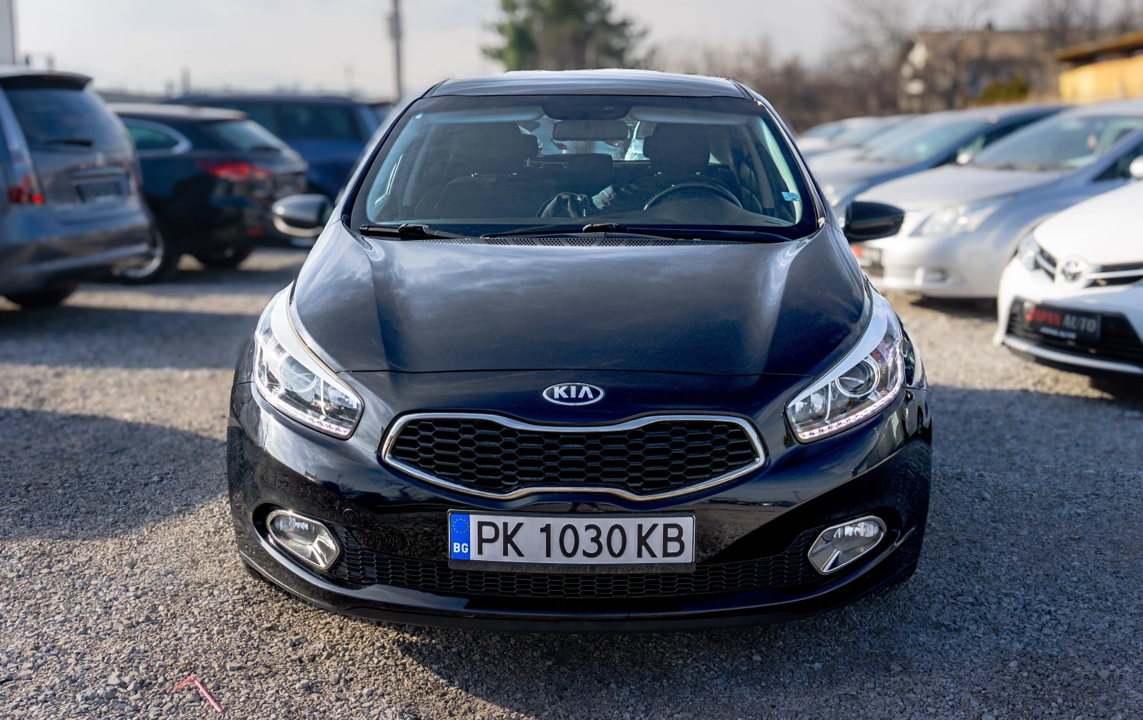 Kia Ceed 1.6 бензин | ТОП СЪСТОЯНИЕ!, снимка 1