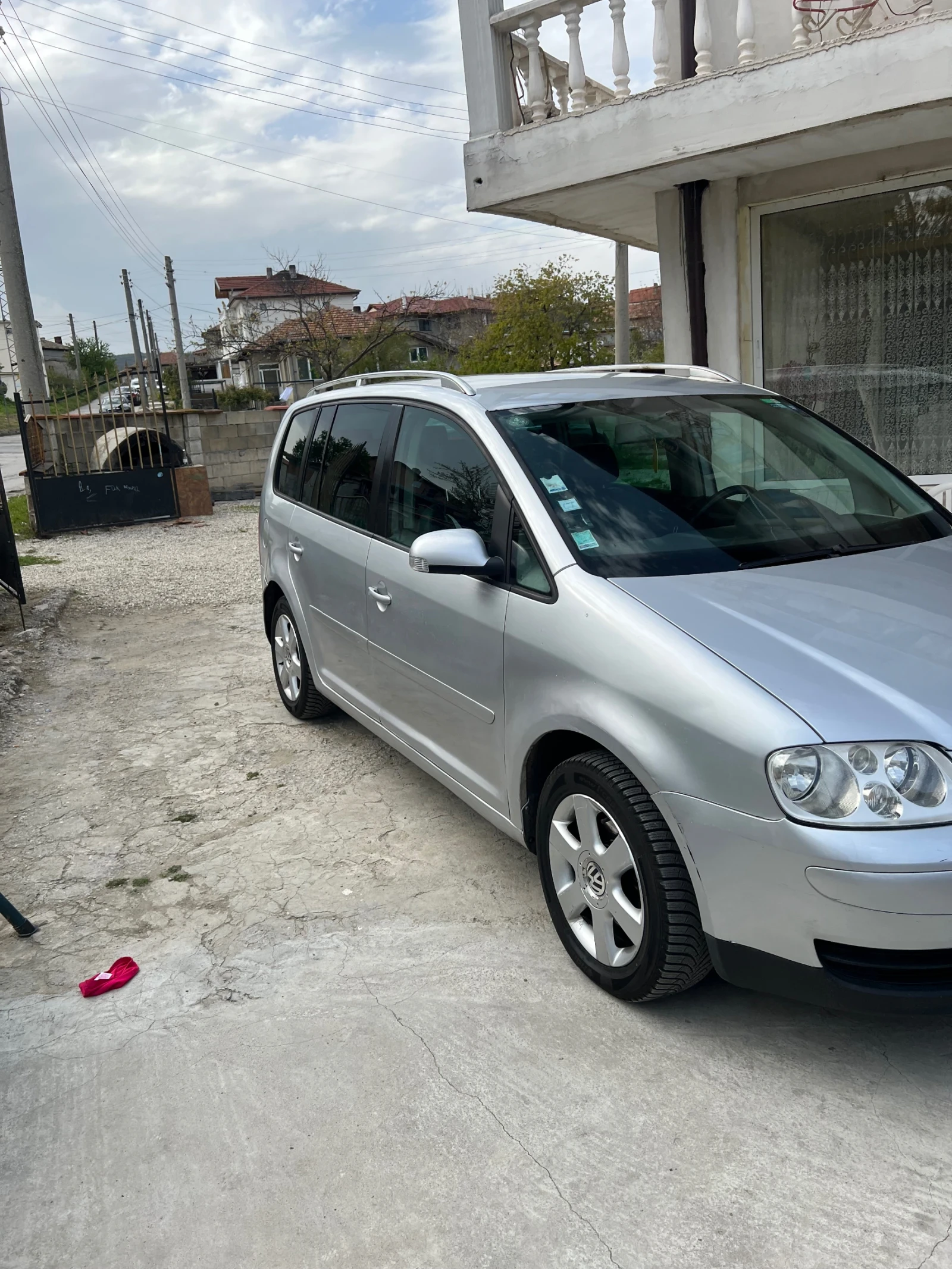 VW Touran  - изображение 3