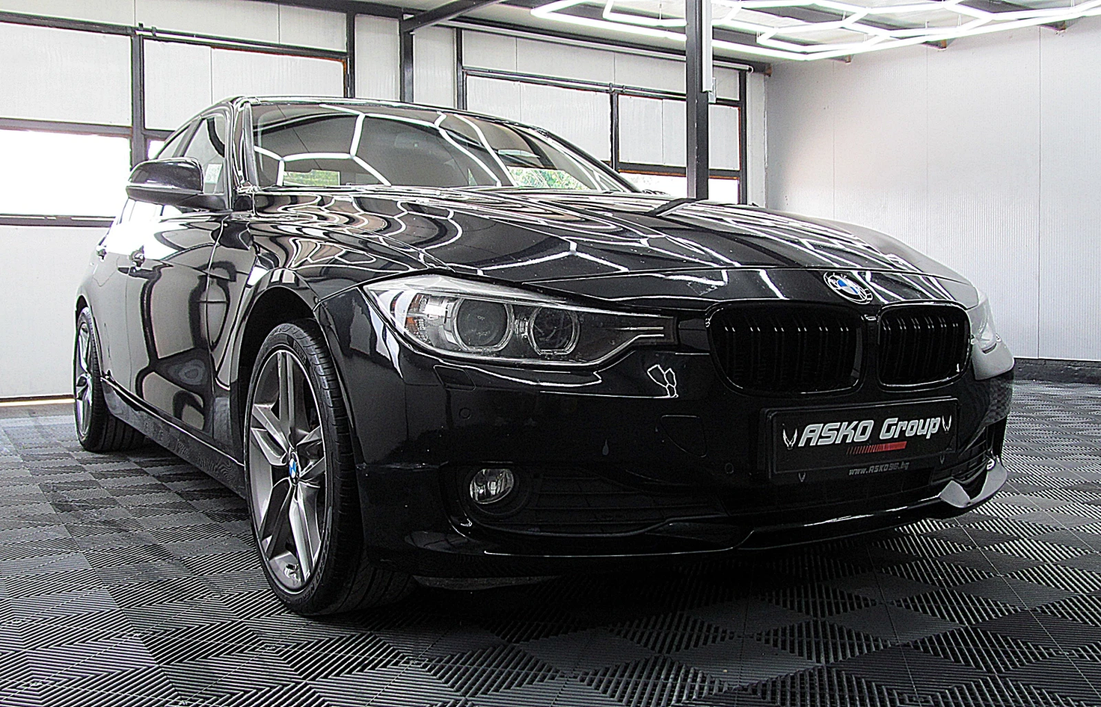 BMW 320 Xdrive-SPORT-Dynamic Drive-СОБСТВЕН ЛИЗИНГ - изображение 3
