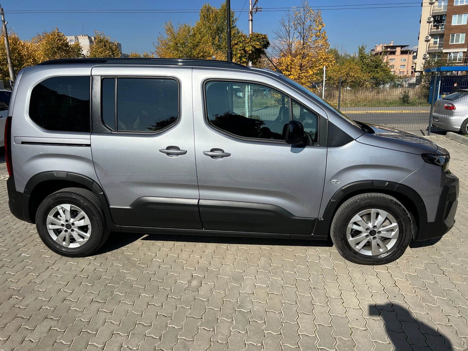 Peugeot Rifter Peugeot Rifter  ALLURE 1.5 BlueHDI 130 - изображение 7