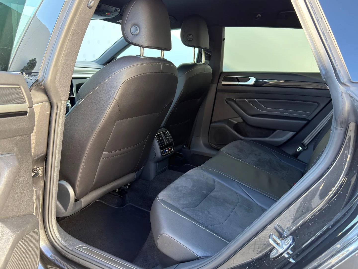 VW Arteon R-Line 2.0 TDI SCR DSG | Mobile.bg � ����������� 8