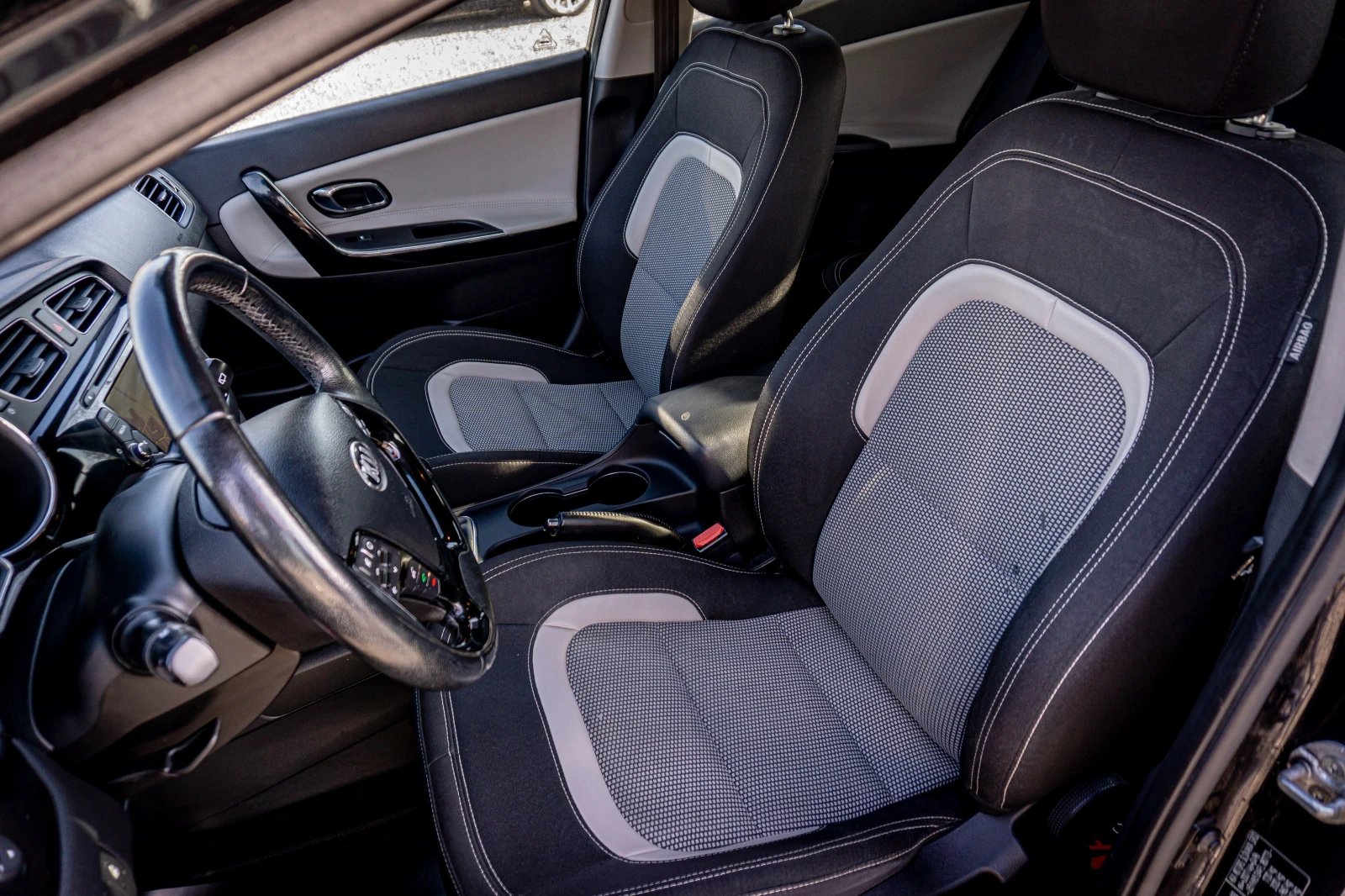 Kia Ceed 1.6 ������ | ��� ���������! | Mobile.bg � ����������� 13