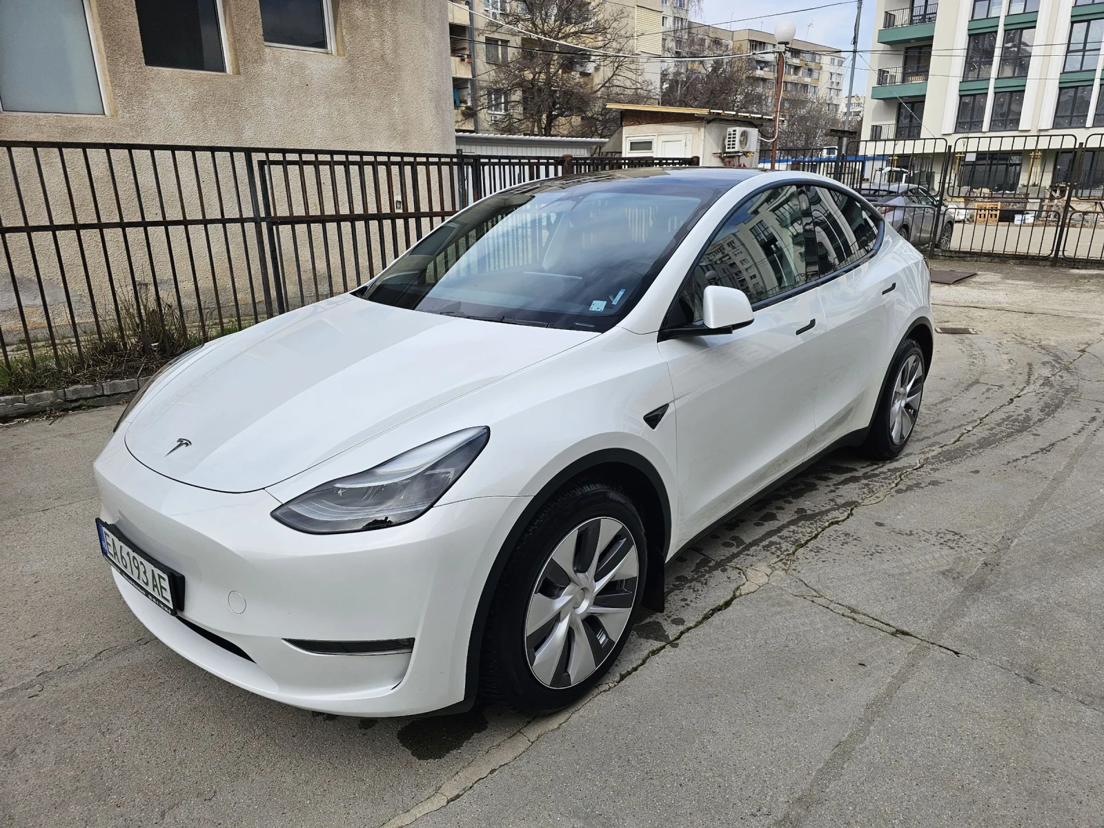 Tesla Model Y Long range awd | Mobile.bg � ����������� 4