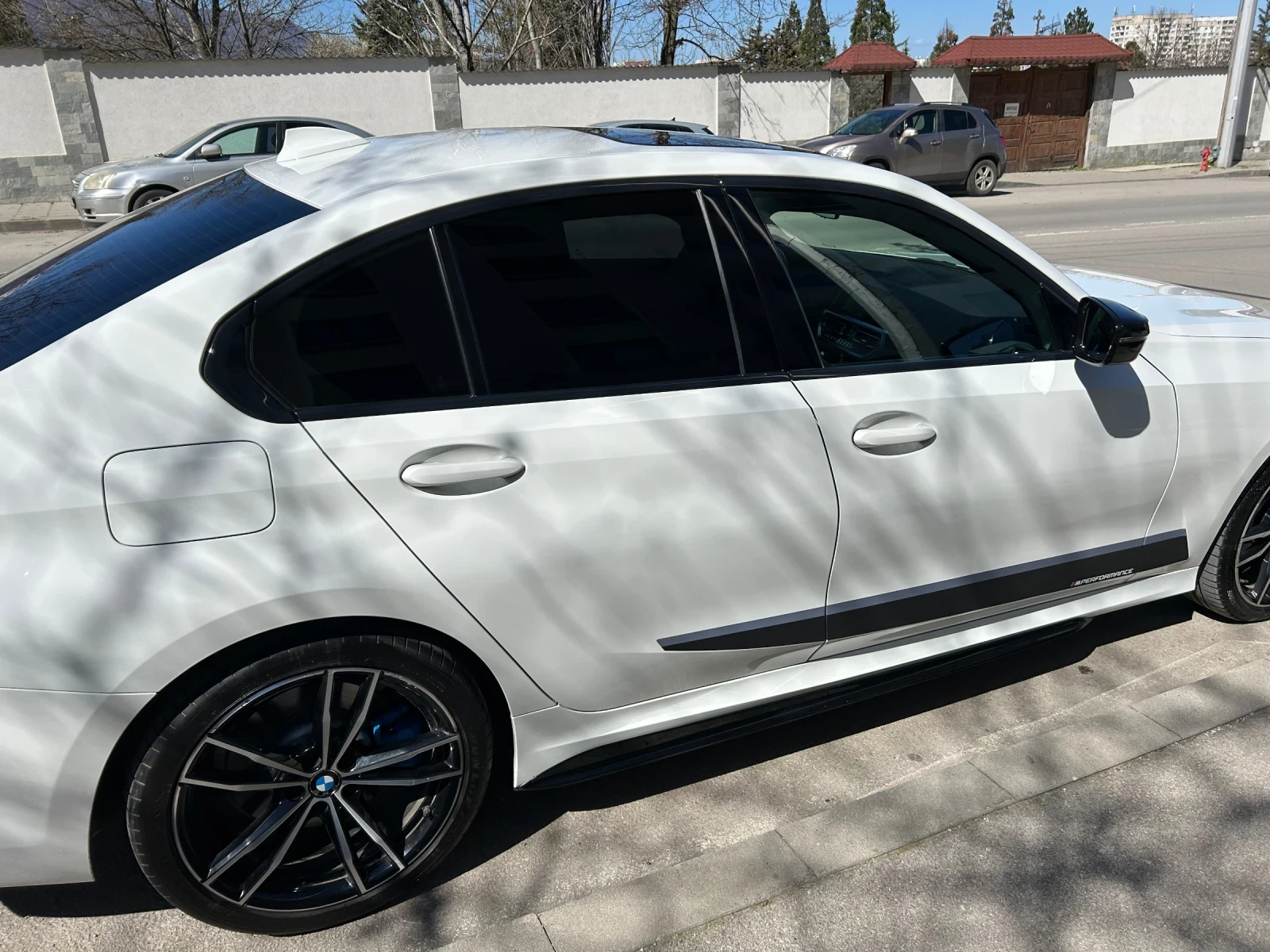 BMW 330 4x4, снимка 6 - Автомобили и джипове - 54139458