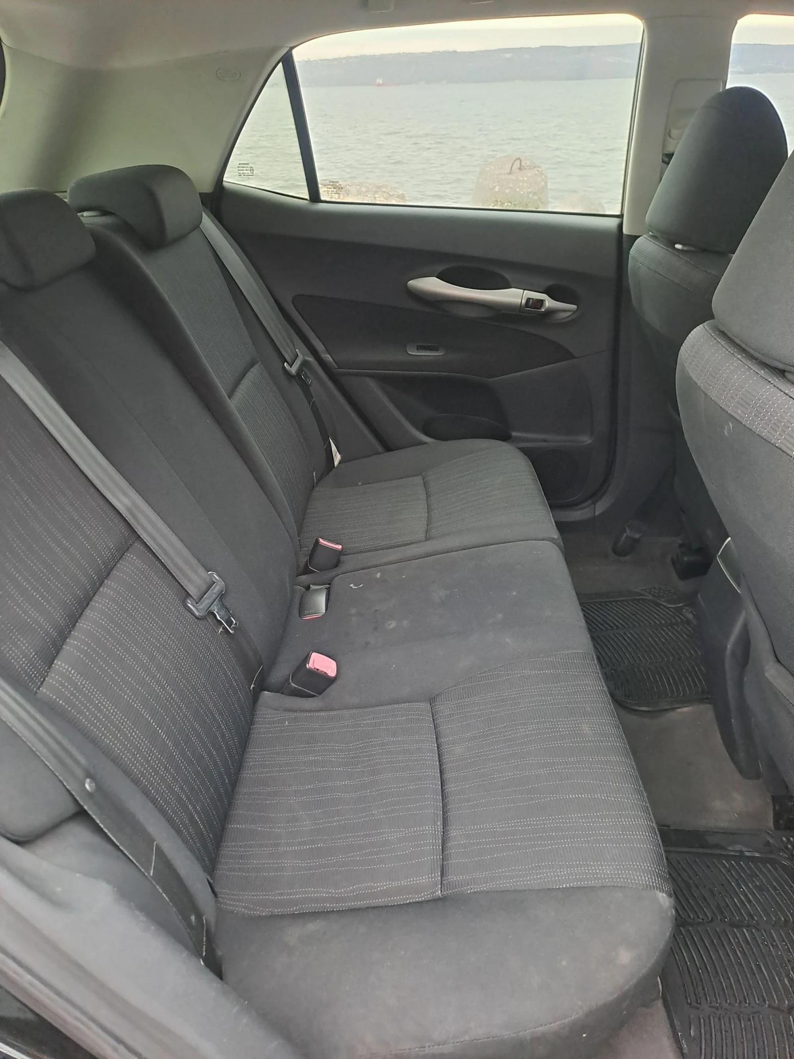 Toyota Auris, снимка 7 - Автомобили и джипове - 54163208