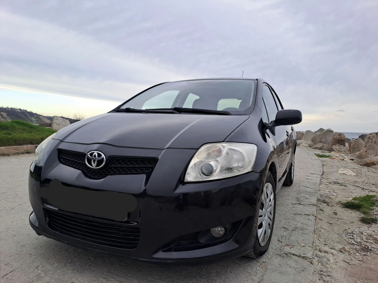 Toyota Auris, снимка 2 - Автомобили и джипове - 54163208