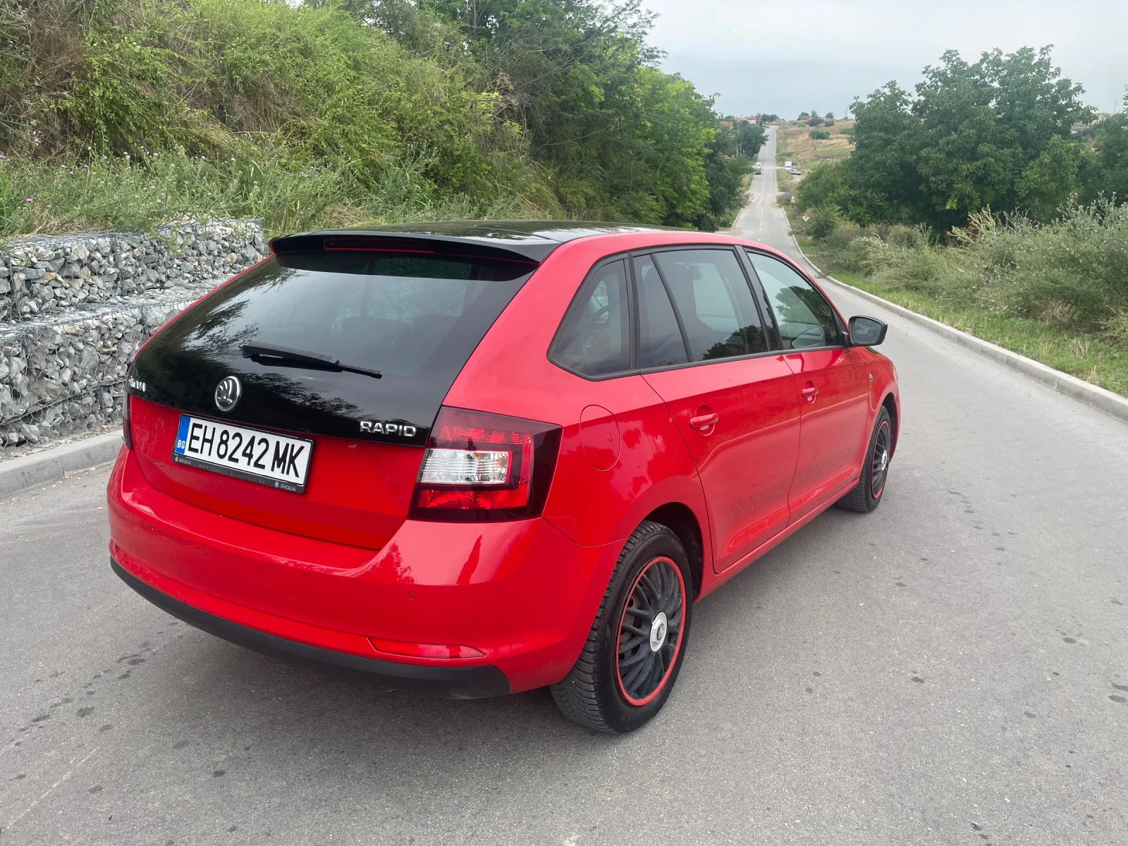 Skoda Rapid Spaceback Monte Carlo ПАНОРАМА!, снимка 2 - Автомобили и джипове - 54949680