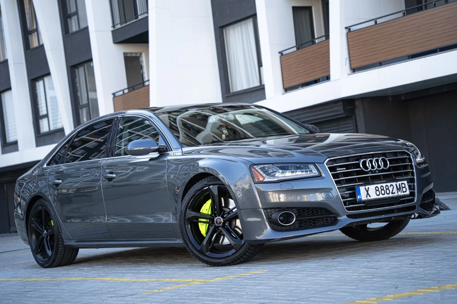 Audi A8, снимка 2 - Автомобили и джипове - 54736542