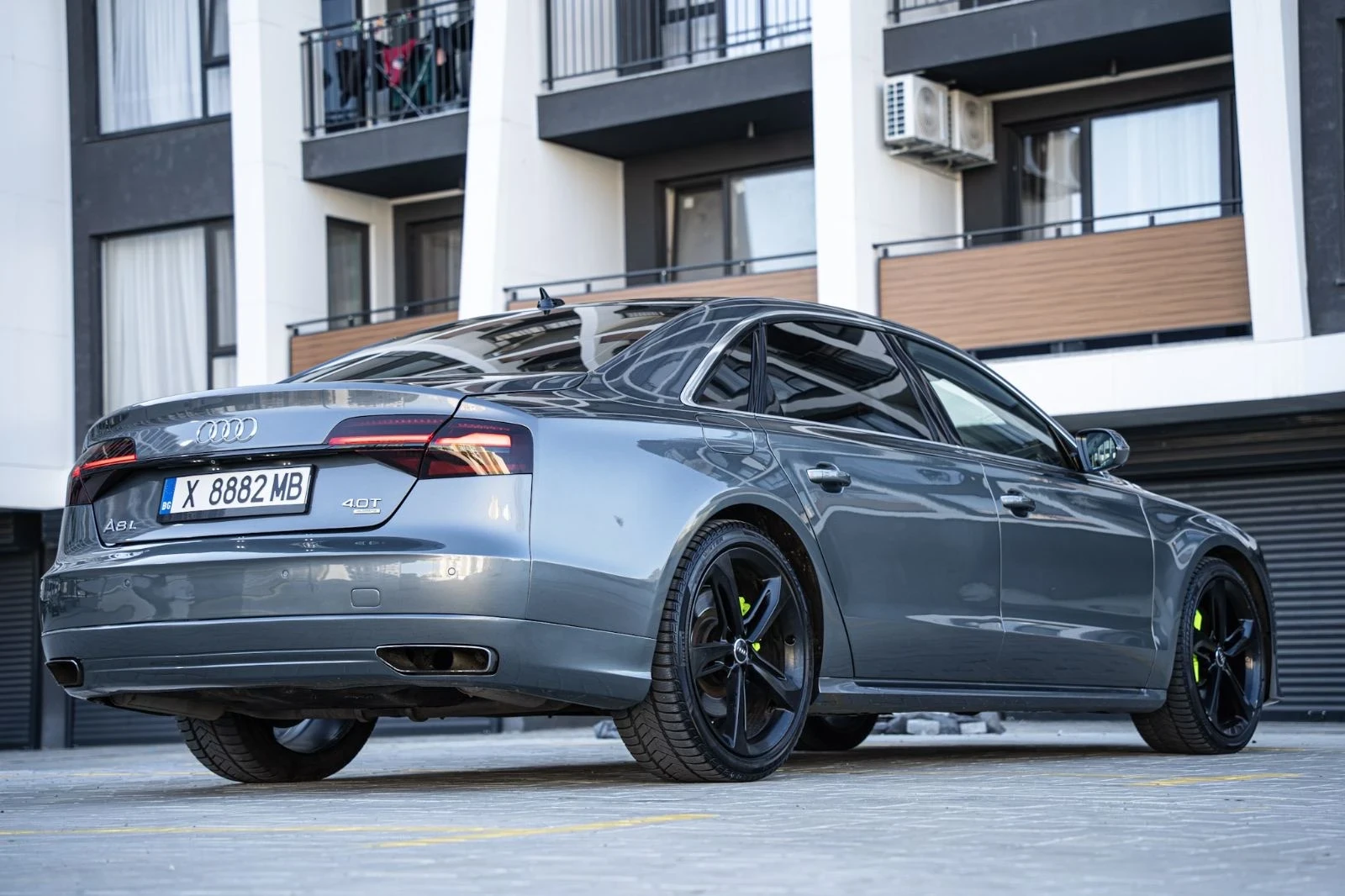 Audi A8, снимка 3 - Автомобили и джипове - 54736542