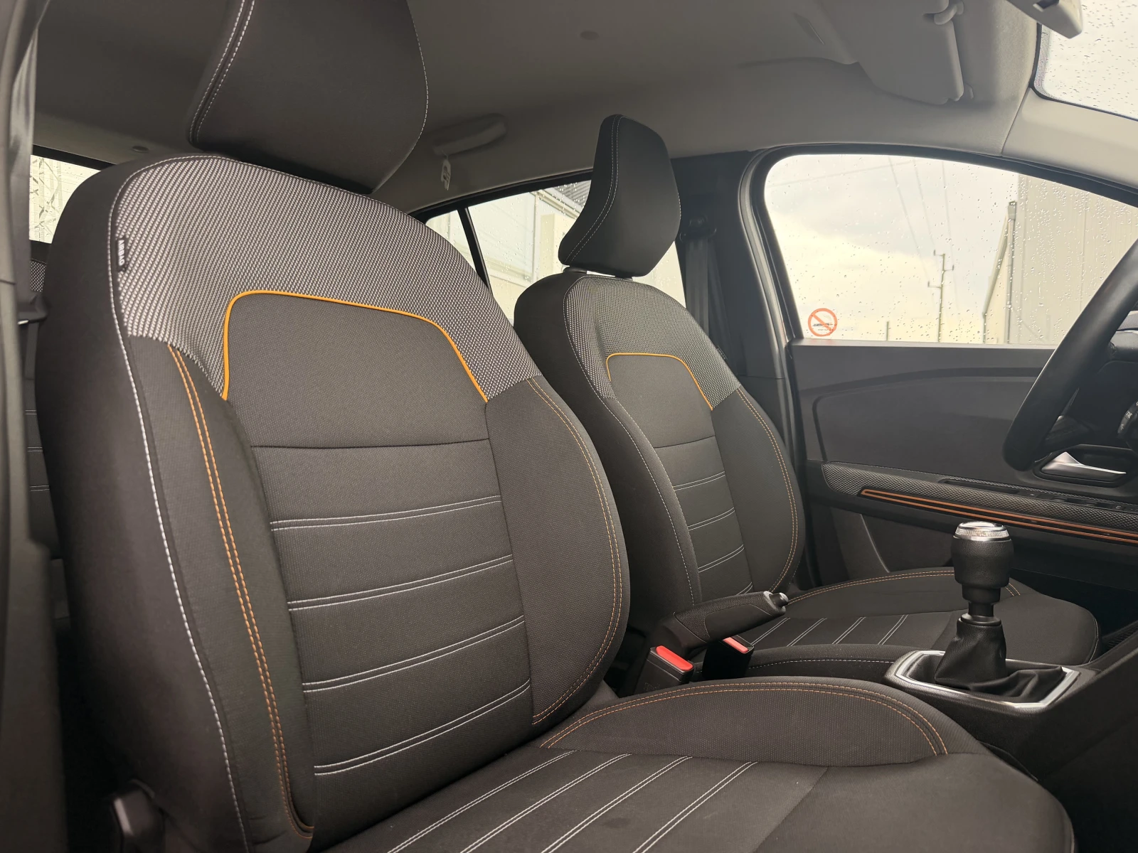 Dacia Sandero Stepway / 1.0 TCE 90 к.с., снимка 14 - Автомобили и джипове - 54944515