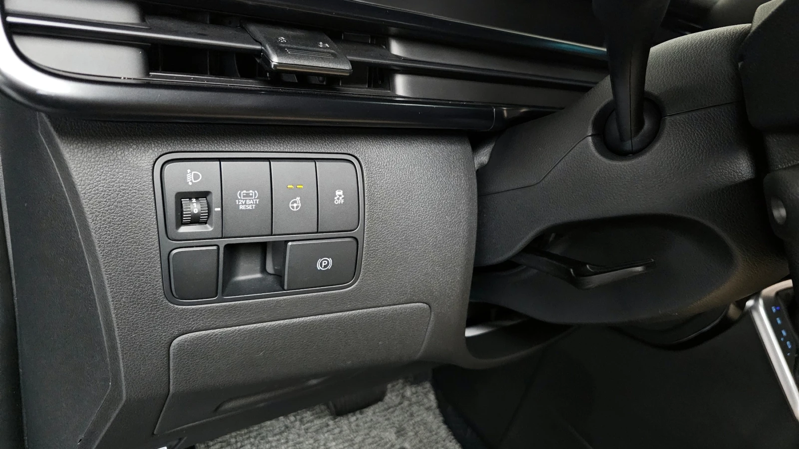Hyundai Staria HUD| 360| ОБДУХВАНЕ| ПАНО| 2 КЛЮЧА| , снимка 16 - Автомобили и джипове - 55298425