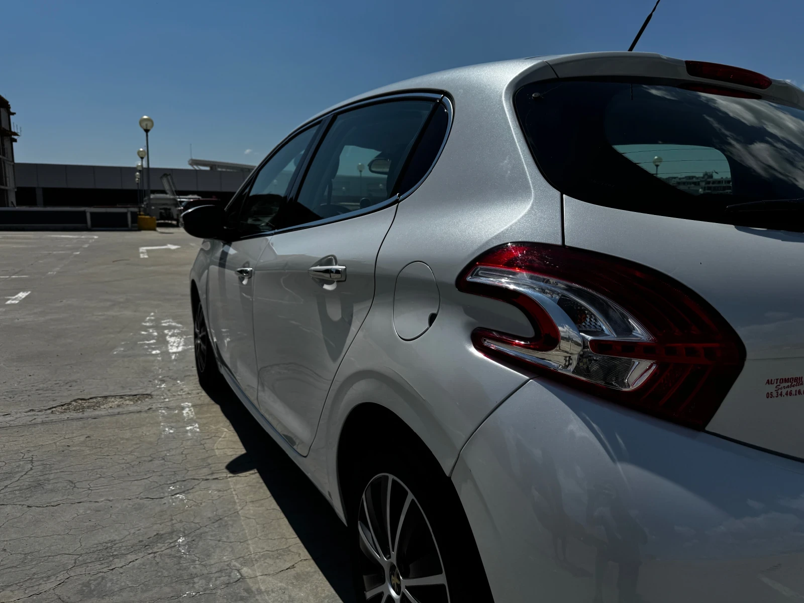 Peugeot 208 1.6 EHDI | Mobile.bg � ����������� 3