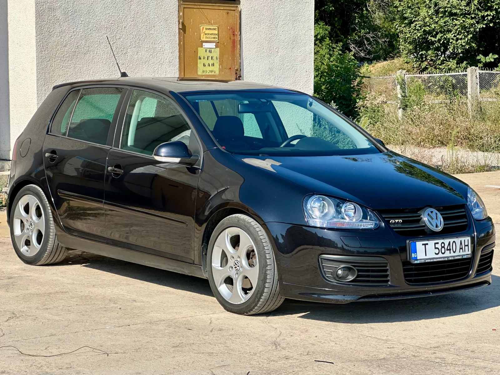 VW Golf 2.0 TDI BMM GT Sport, снимка 2 - Автомобили и джипове - 55803751