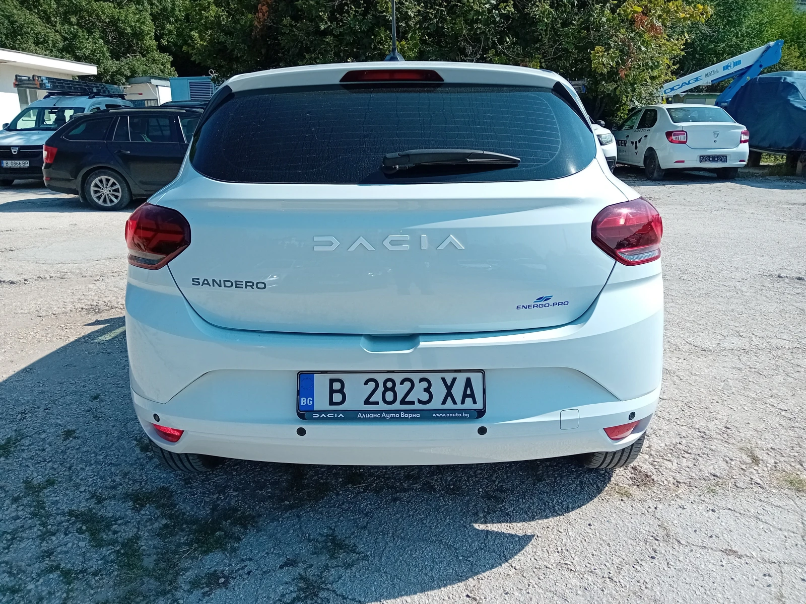 Dacia Sandero, снимка 7 - Автомобили и джипове - 56407218