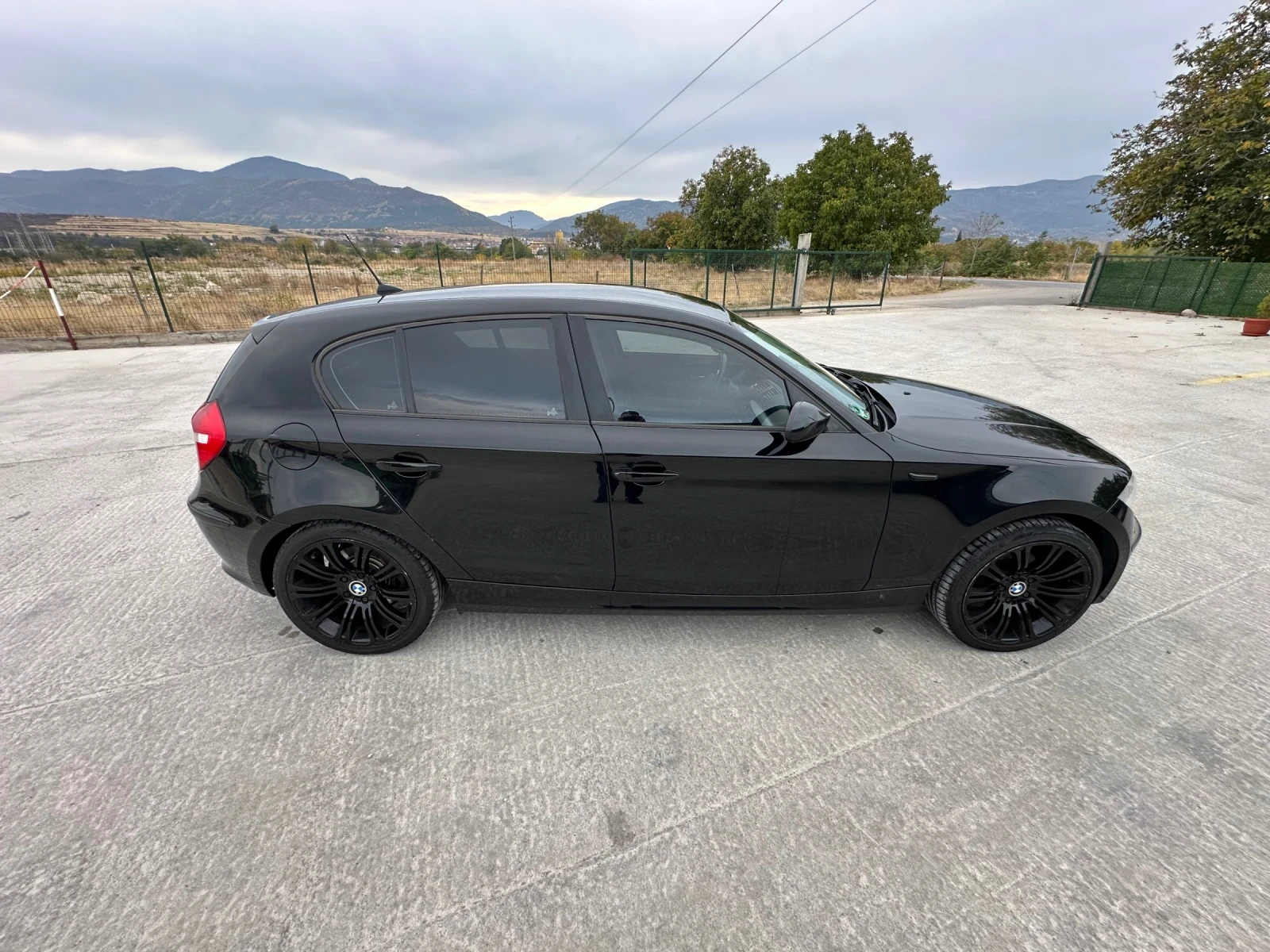 BMW 118 2.0d 143�.� | Mobile.bg � ����������� 12