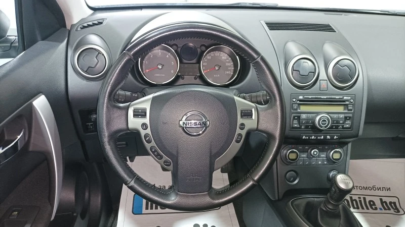 Nissan Qashqai 1.5 dci, снимка 11 - Автомобили и джипове - 41616437