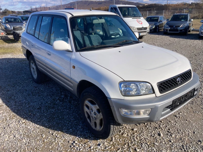 Toyota Rav4 2.0 KLIMA, снимка 3 - Автомобили и джипове - 48108905