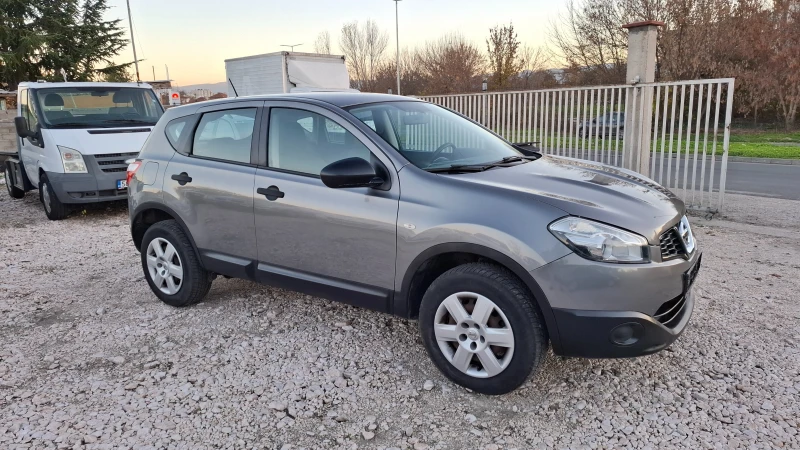 Nissan Qashqai 1.5 DCI, снимка 3 - Автомобили и джипове - 52417105