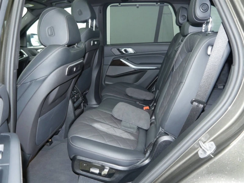 BMW X5 xDrive30d 7 МЕСТА, снимка 11 - Автомобили и джипове - 52660061