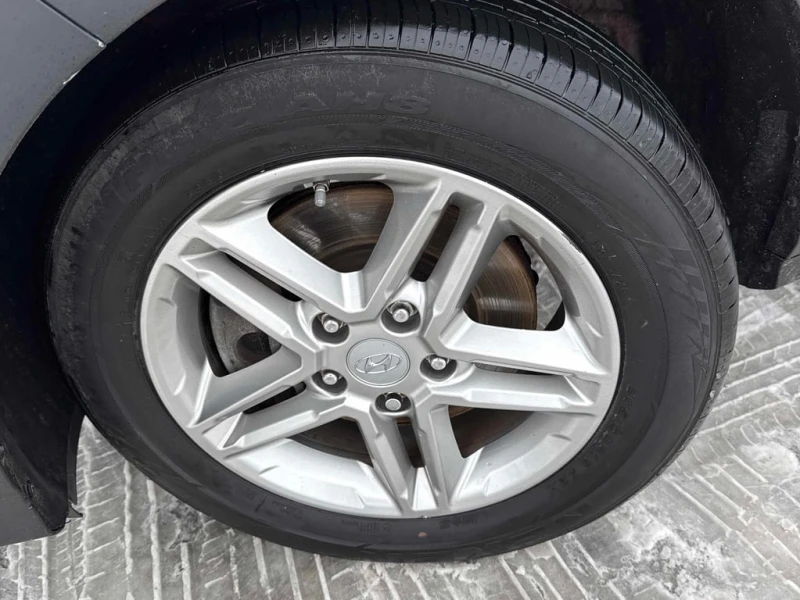 Hyundai Kona * Essential * CARFAX * ЦЕНА ДО БГ, снимка 9 - Автомобили и джипове - 53001204