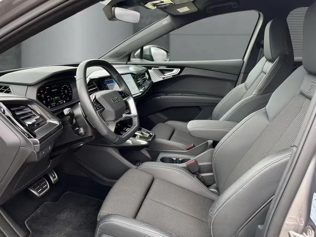 Audi Q4 35e-TRON/170HP/SPORTBACK/S-LINE/CAM/LED/NAVI/288g - изображение 9