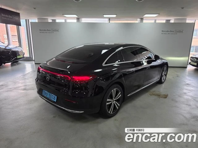 Mercedes-Benz EQE, снимка 2 - Автомобили и джипове - 56282008