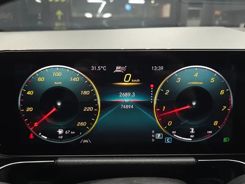 Mercedes-Benz GLA 250 4MATIC/AMG LINE/PANORAM�/360 ������ | Mobile.bg � ����������� 8