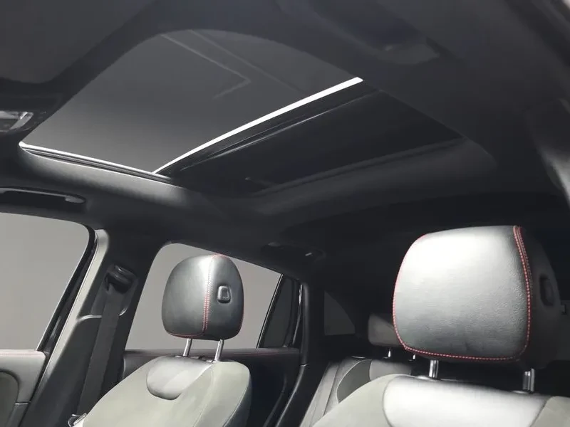Mercedes-Benz GLA 250 4MATIC/AMG LINE/PANORAM�/360 ������ | Mobile.bg � ����������� 17