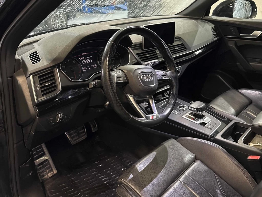 Audi Q5 * Progressiv * CARFAX * ФИНАНСИРАНЕ - изображение 5