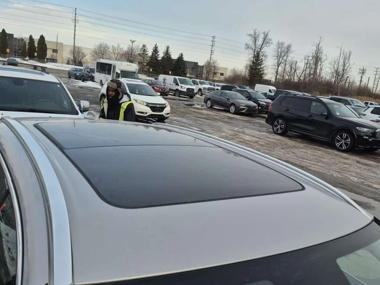 Volvo XC60 PLUS BRIGHT THEME  CARFAX | Mobile.bg � ����������� 17