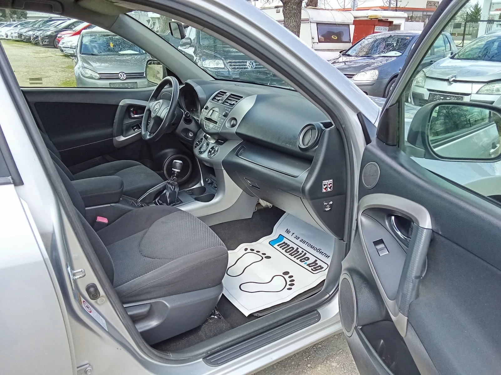 Toyota Rav4 2.2D-4D-136к.с.-4х4, снимка 13 - Автомобили и джипове - 54158349