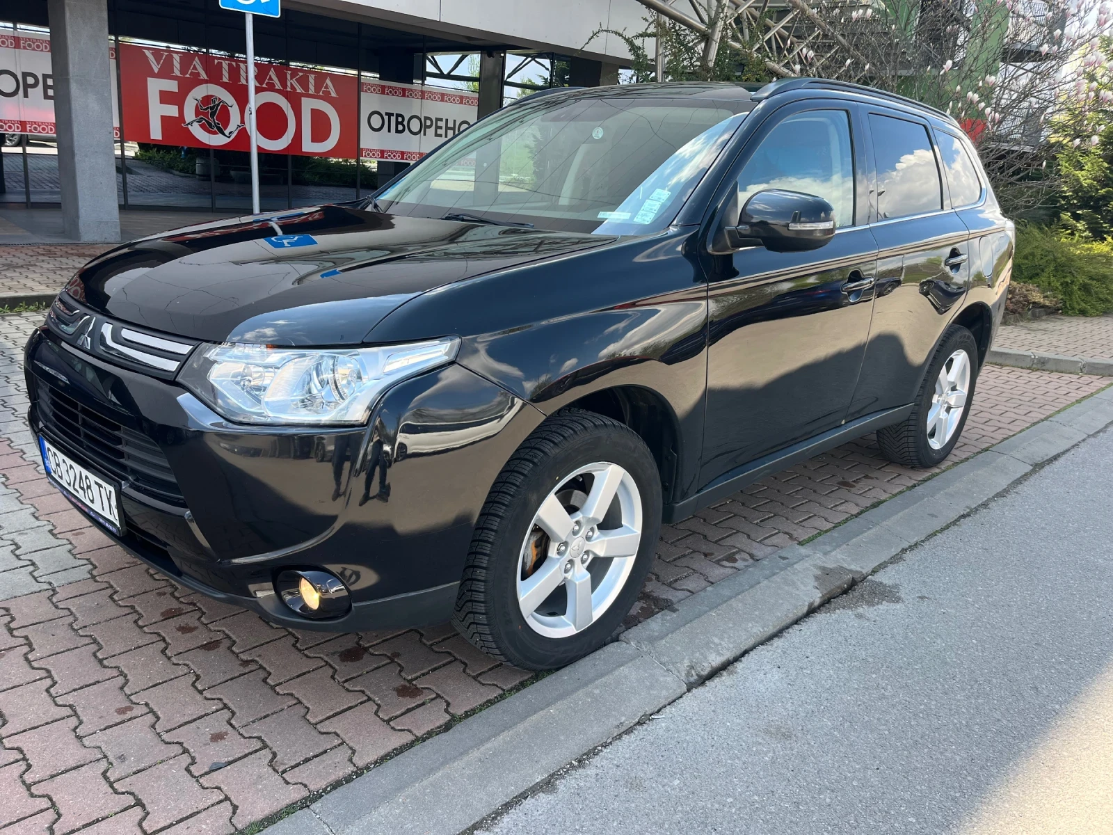 Mitsubishi Outlander АВТОМАТИК 4Х4