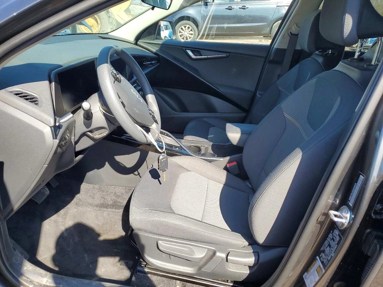 Kia Niro * LX* FWD* HYBRID*  | Mobile.bg � ����������� 10
