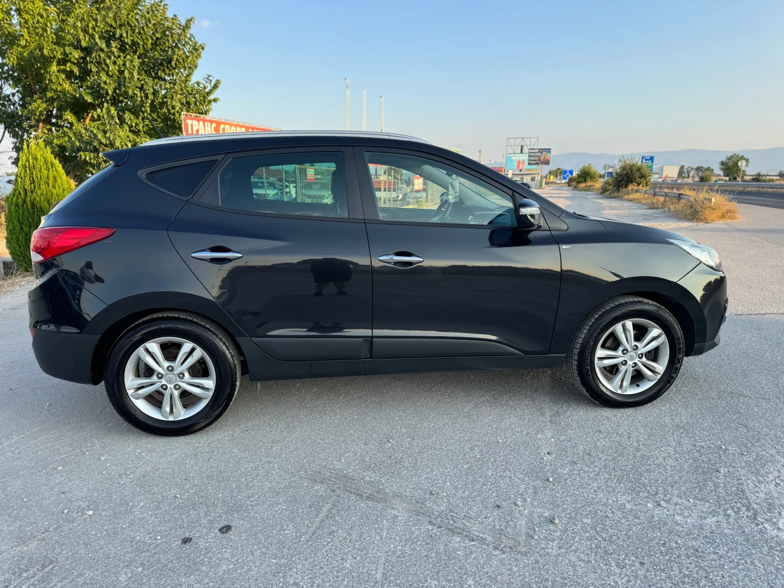Hyundai IX35 2.0 disel, снимка 4 - Автомобили и джипове - 55874980