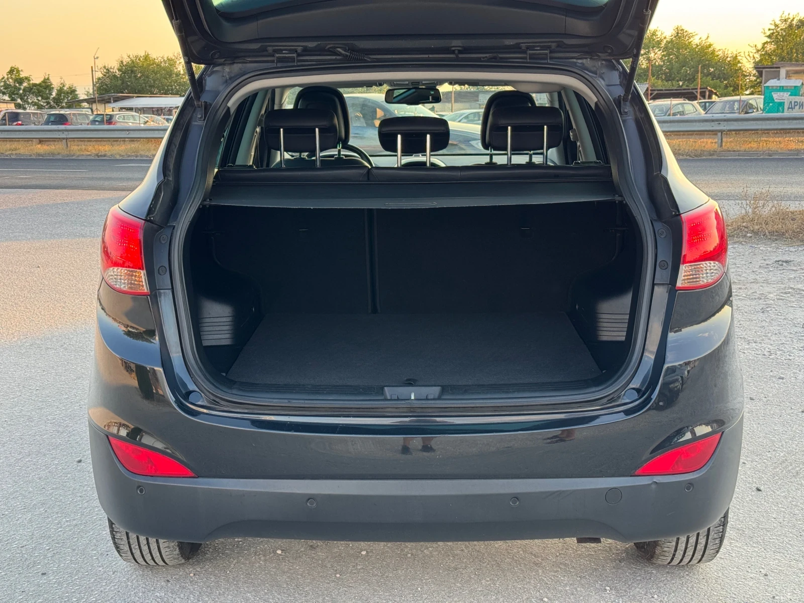 Hyundai IX35 2.0 disel, снимка 10 - Автомобили и джипове - 55874980