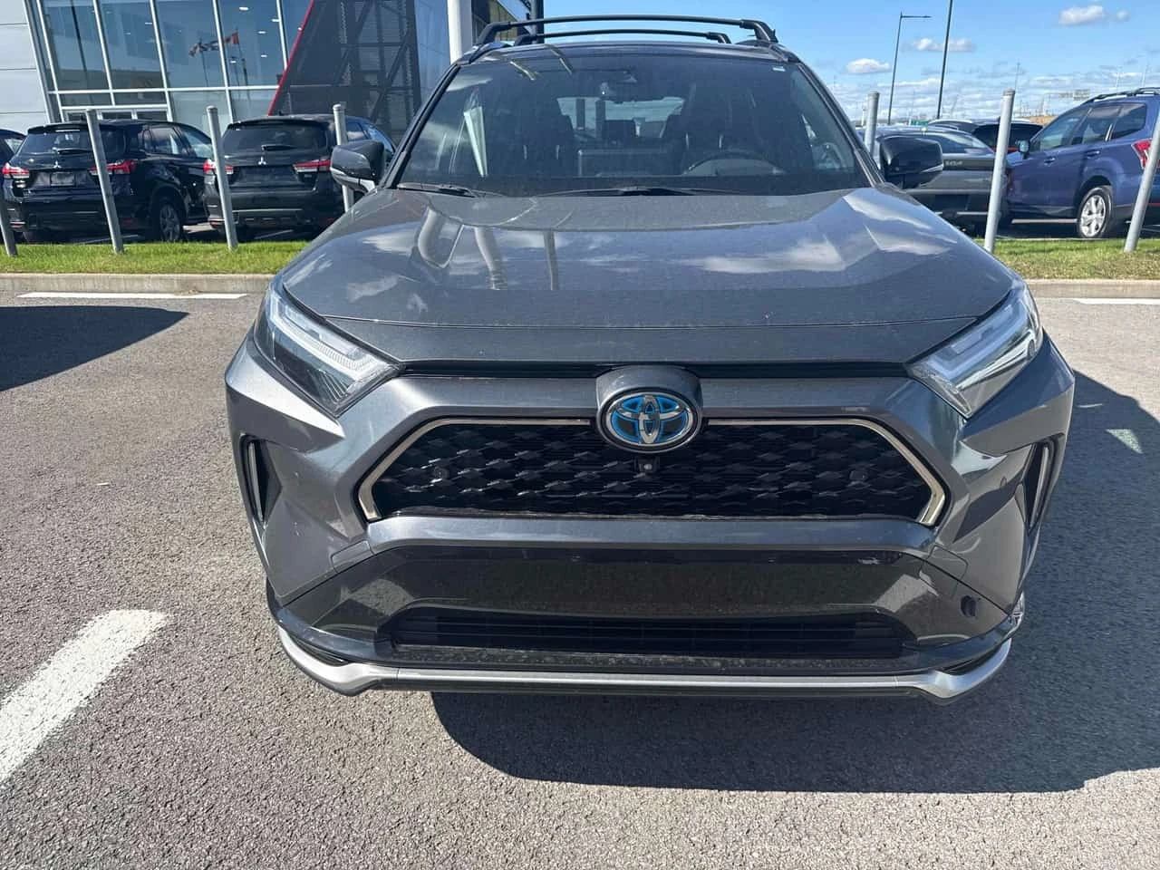 Toyota Rav4 XSE AWD | CARFAX | АВТОФИНАНСИРАНЕ, снимка 2 - Автомобили и джипове - 56191928