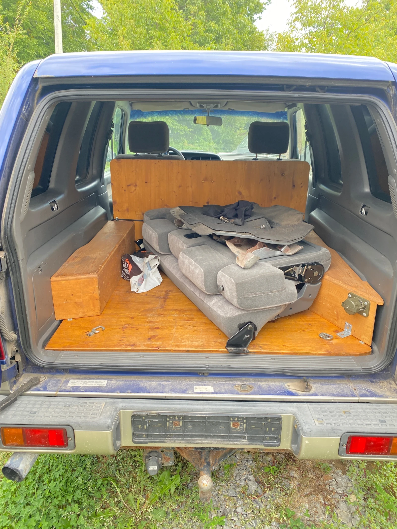 Isuzu Trooper Джип товарен, снимка 7 - Автомобили и джипове - 56239398
