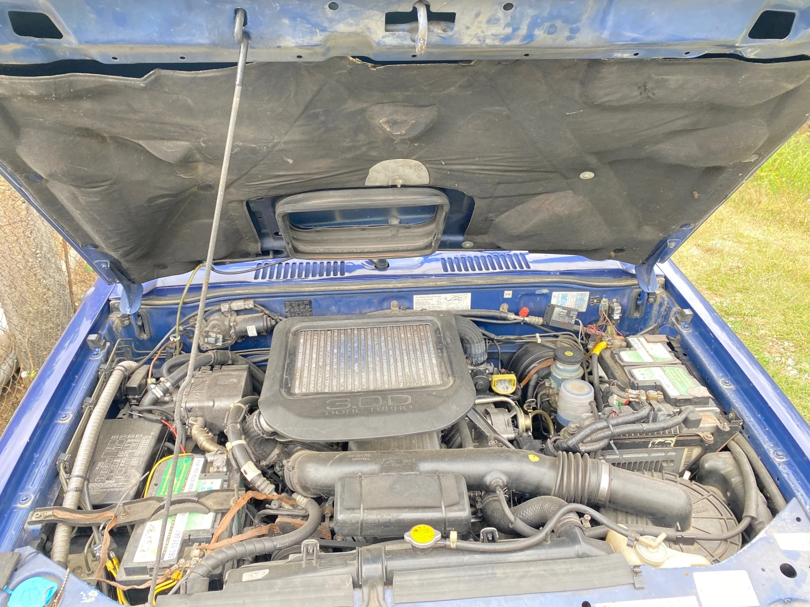Isuzu Trooper Джип товарен, снимка 8 - Автомобили и джипове - 56239398