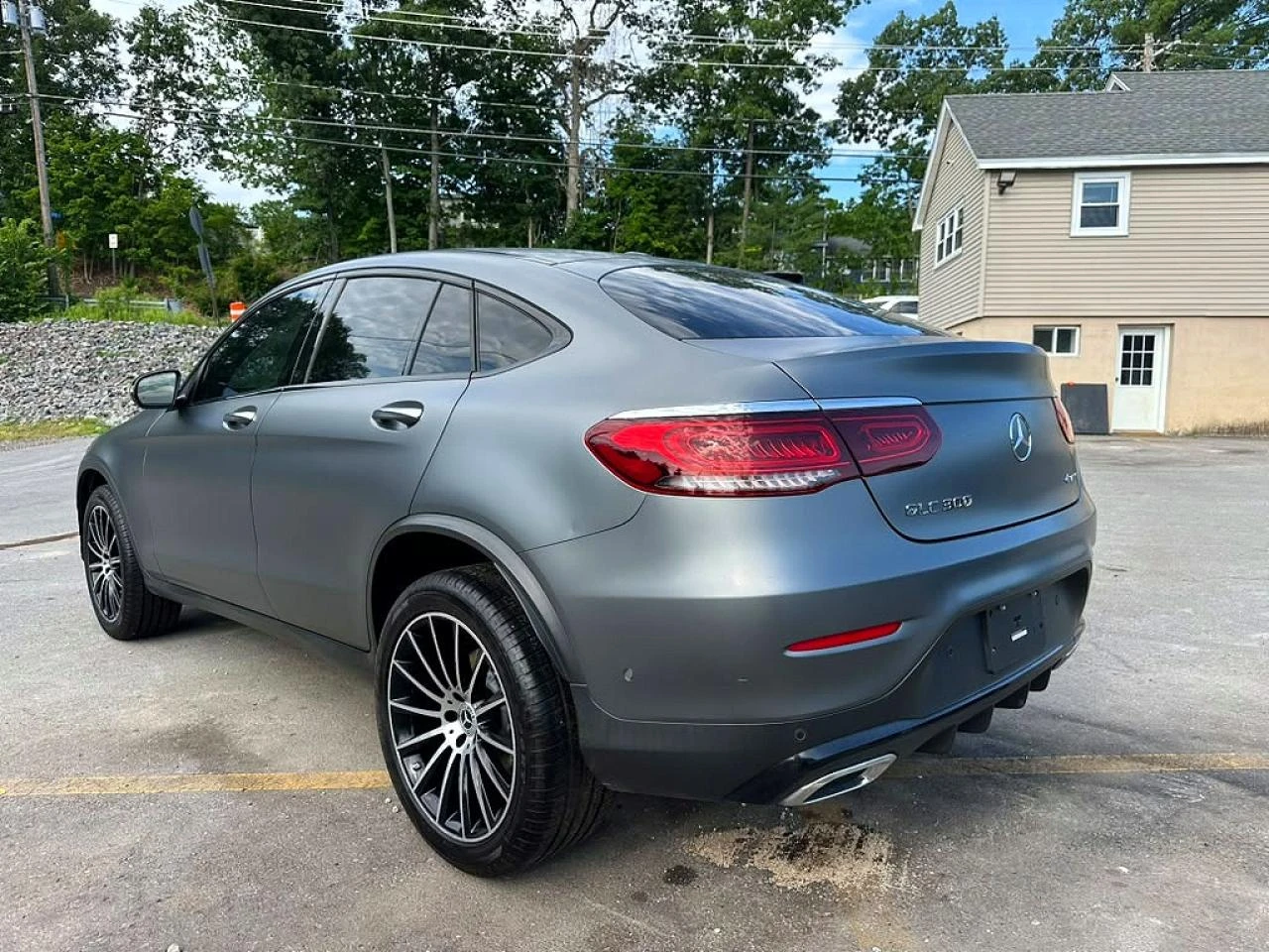 Mercedes-Benz GLC Coupe 300, снимка 3 - Автомобили и джипове - 56342195