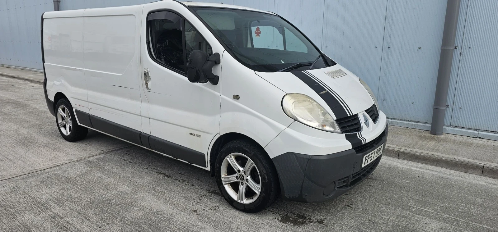 Renault Trafic 115 dci L2H1