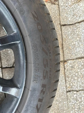 Гуми с джанти Pirelli 205/55R17, снимка 4 - Гуми и джанти - 47139504