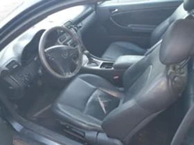 Mercedes-Benz C 220, снимка 11