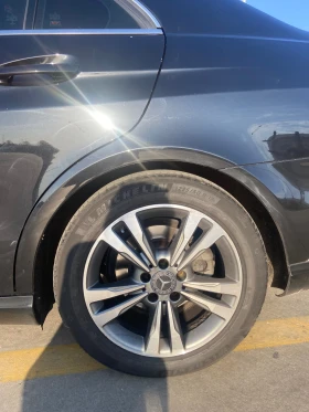 Mercedes-Benz E 220, снимка 10