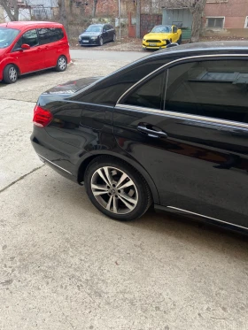 Mercedes-Benz E 220, снимка 15
